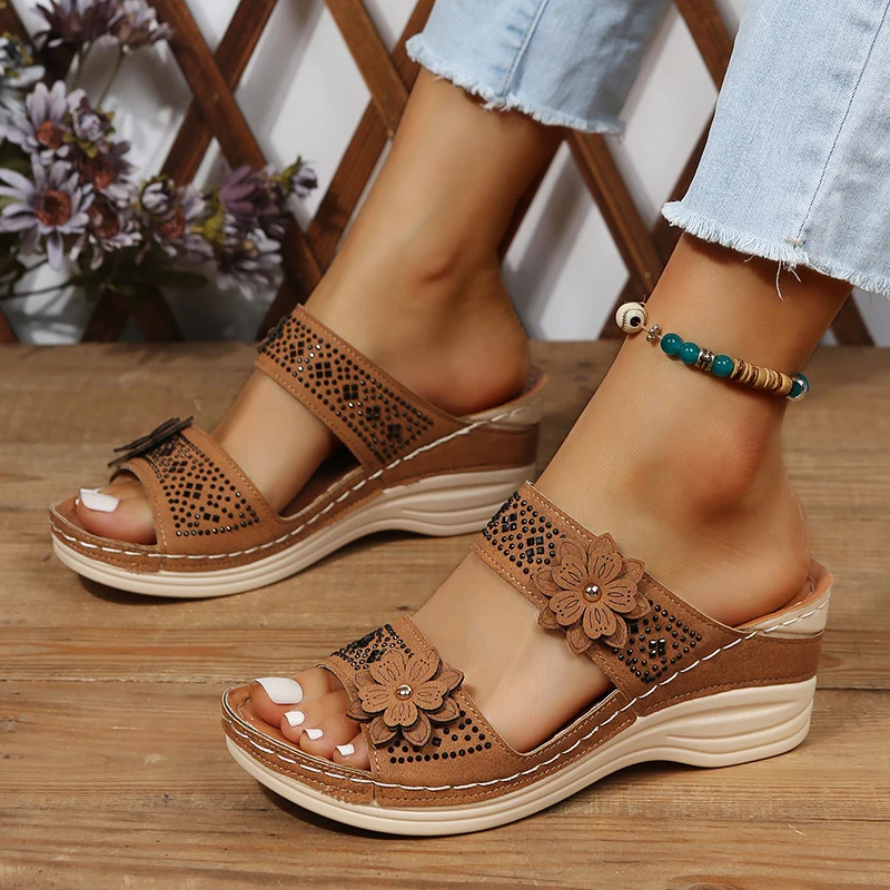 

Plus Size Women's Shoes 2023 Summer Retro Roman Sandals Women Pu Casual Flower Wedge Sandals Slippers Women Platform Slippers