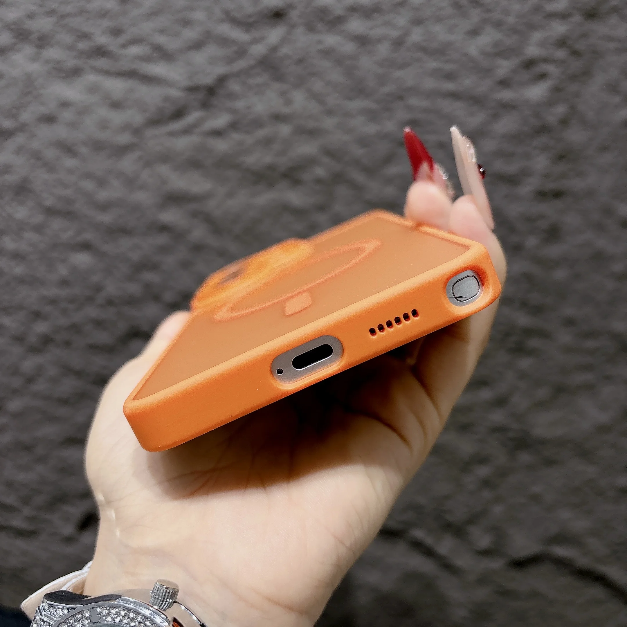 Luxury Magnetic Lens Protector Matte Case with Wireless Charging Compatibility