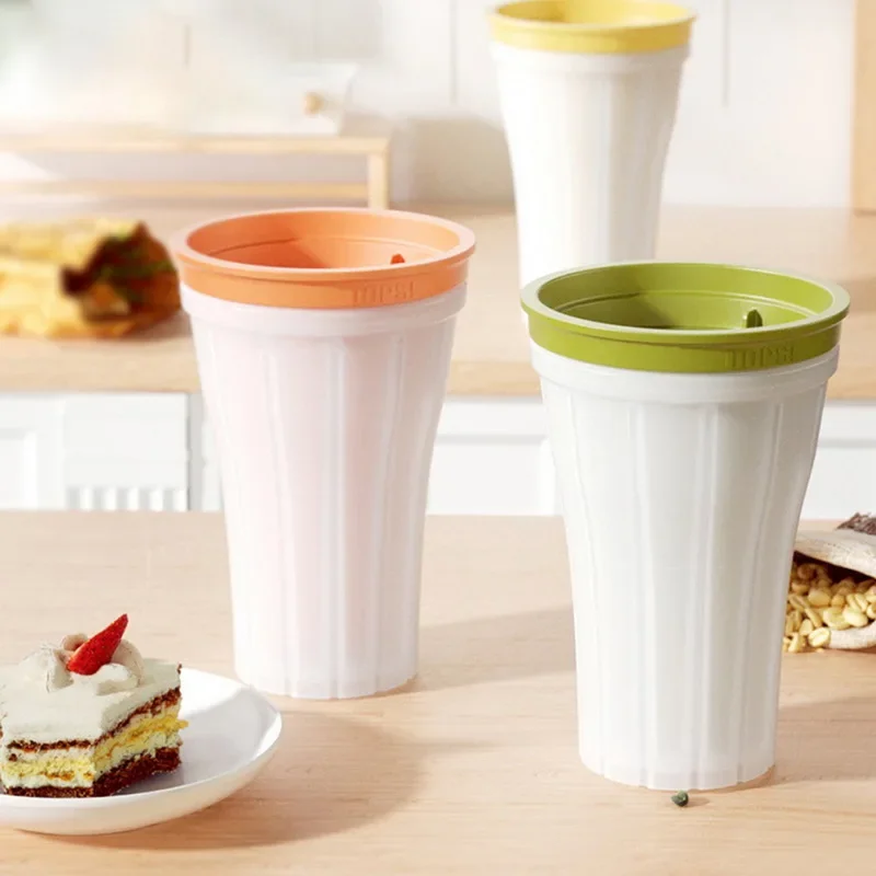 DIY Slushy Cup Ice Maker Cup Homemade Smoothie Milkshake Bottle Durable Slushy Ice Cream Maker Squeeze Slush Quick