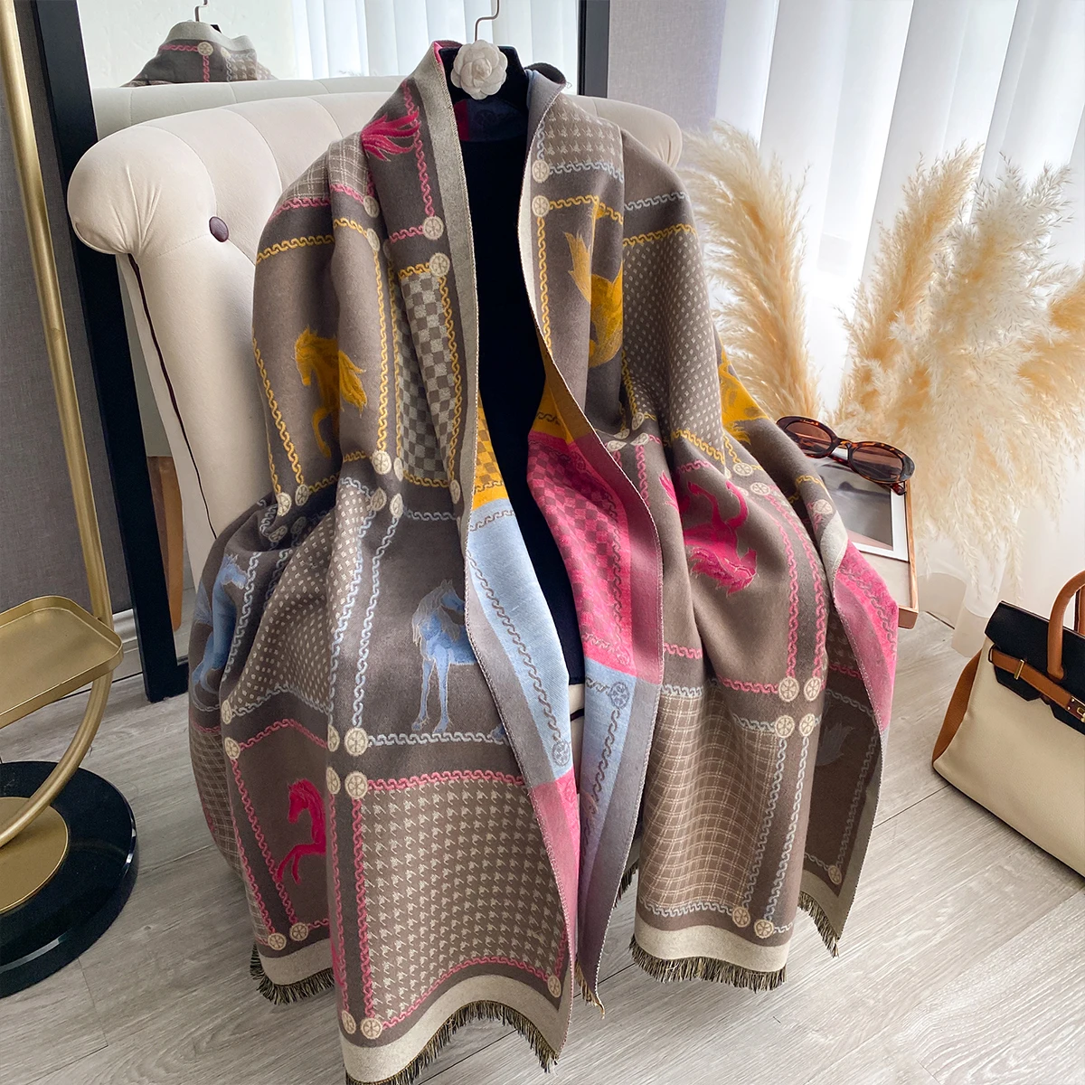 New Luxury Brand Two-Sided Jacquard Scarf Cashmere Soft Warm Fringe Pashmina The Horse Shawl Winter Coldproof Windproof Blanket