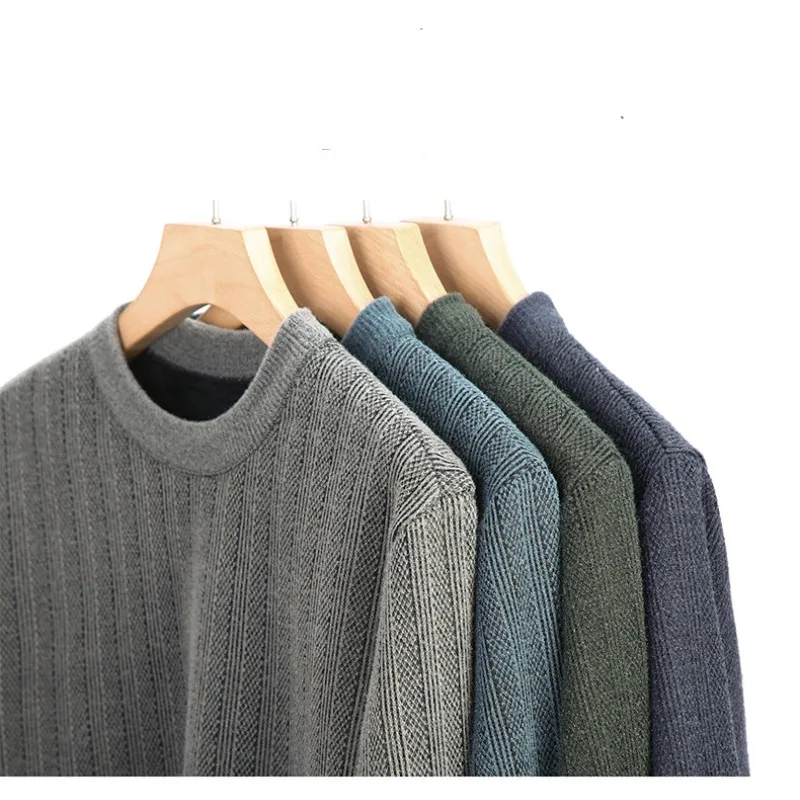 Autumn and Winter Men's Pullover Round Neck Solid Screw Thread Plush Thickened Sweater Knitted Underlay Fashion Casual Tops