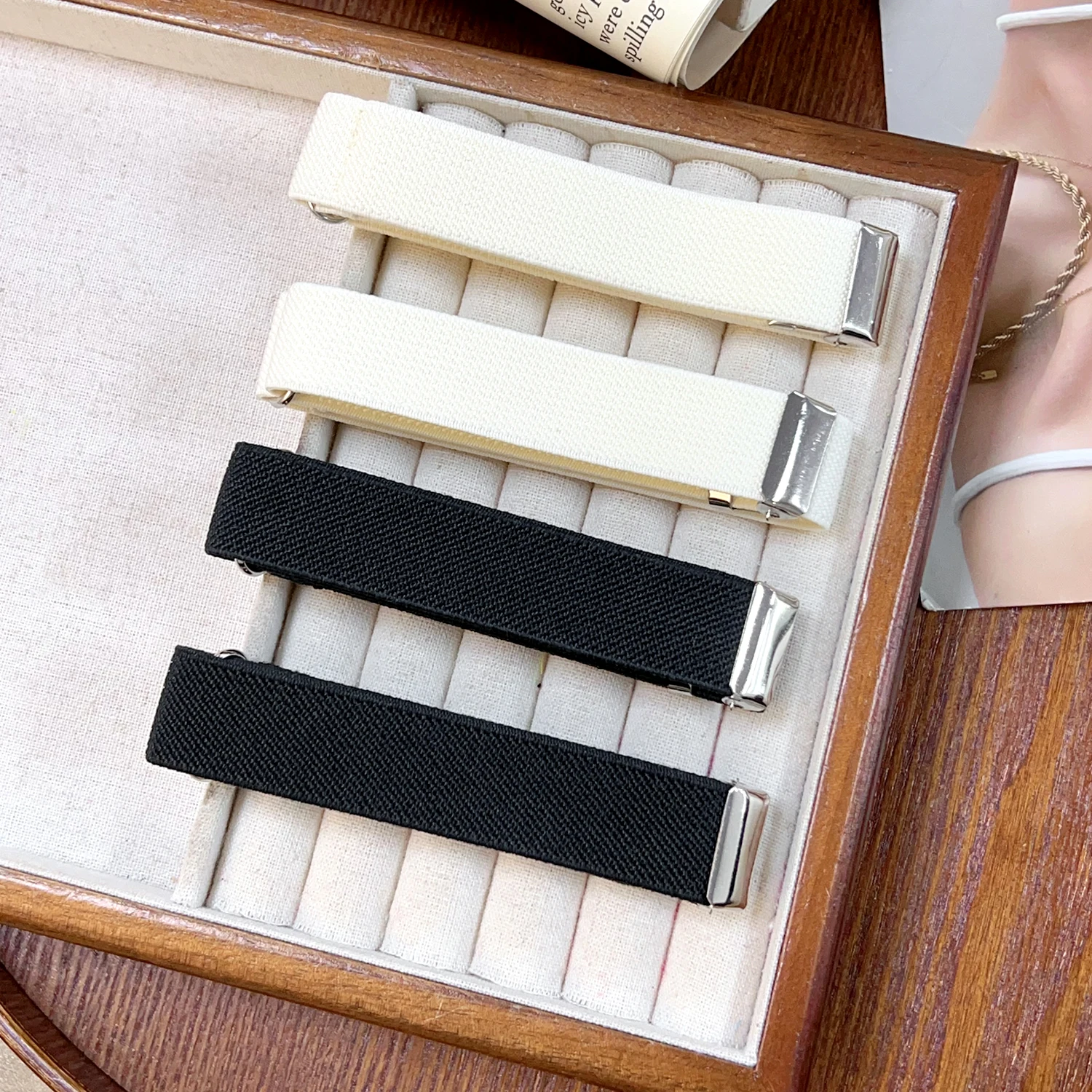 Elastic Armband Shirt Sleeve Holder Women Men Fashion Adjustable Arm Cuffs Bands for Party Wedding Clothing Accessories 1Pair