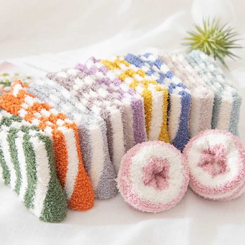 

Socks Women Striped Fluffy Coral Velvet Thick Warm Winter Socks Girls Indoor Floor Towel Sock Breathable Woman Cute Soks Meias