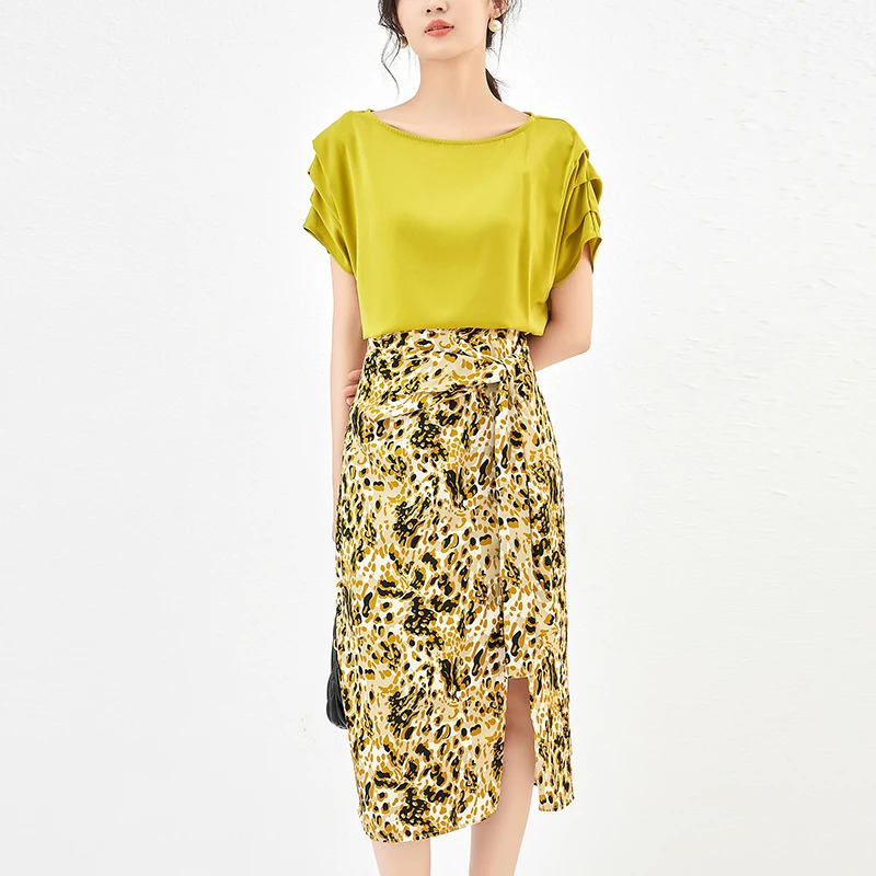 

Elegant Women's Skirts Sets Fashion Outfits Short Sleeve Blouse And Leopard Long Skirt Set Office Lady Two Piece Sets Slim