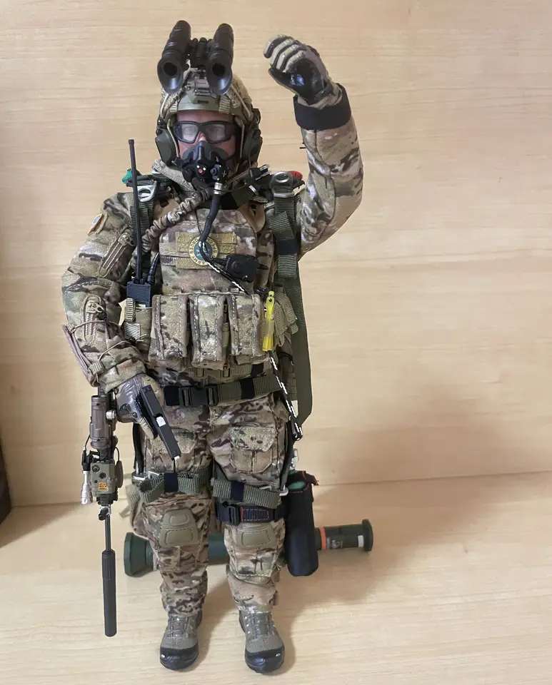 IN STOCK MINITIMES M028 1/6 US Army Special Force Soldier Action