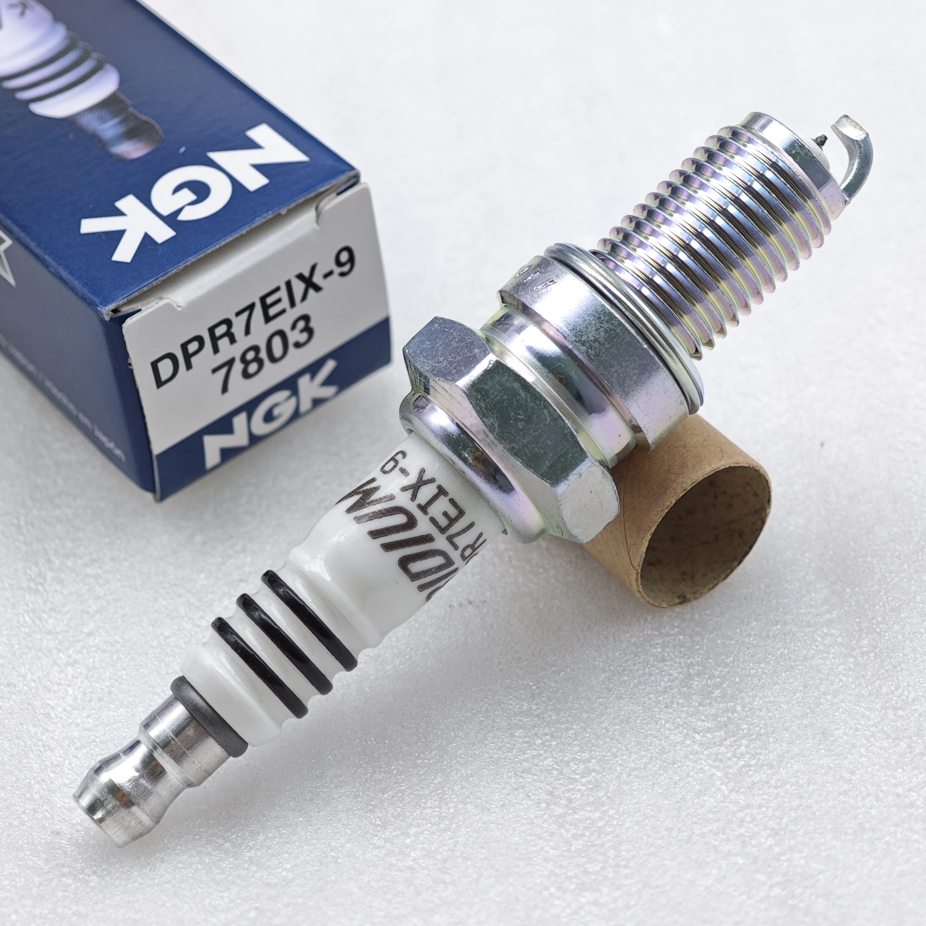 DPR7EIX-9 7803 NGK Iridium IX Spark Plug Motocycle Upgrade DPR7EA-9 1pcs spark plug spark candles torch