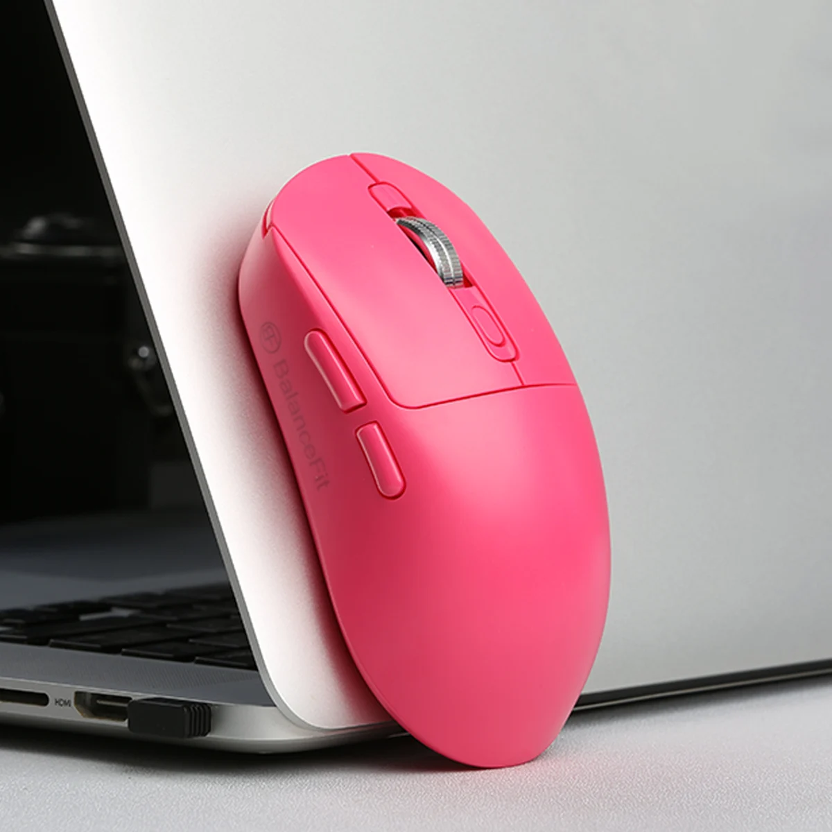 Wireless Gaming Mouse with Smart Display and Rechargeable Ergonomic Design, Featuring 2.4G + Dual Bluetooth Mode