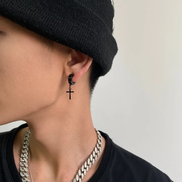 Punk Cross Clip Cross Earrings Men Cuff With Tassel Pendant Exaggerated One  Piece Piercing Jewelry For Girls And Women From Kittyshaw2019, $0.65