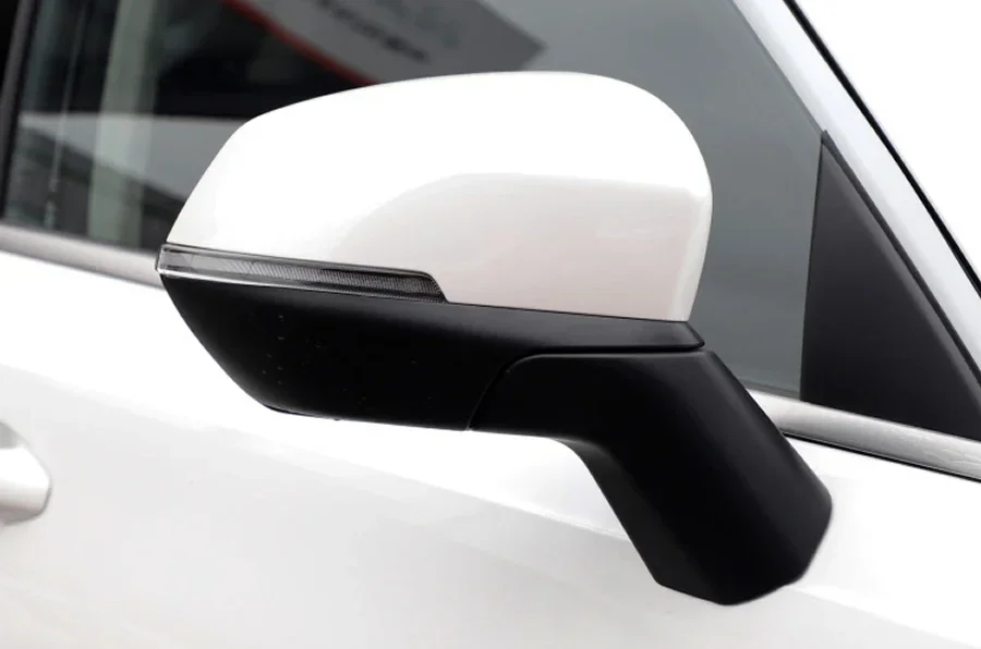 車のミラーバックミラーアセンブリ万里の長城 Haval H6 アップグレードバージョンと互換性自動電動折りたたみレンズ加熱ミラー A Car  Mirror Rearview Mirror Assembly For Great Wall Haval H6 Upgraded Version  Auto Electric Folding Lens Heating Mirrors Assy ... 車 ... 車のバックミラーハウジング 1pair Carbon Fiber Car Rear View Door Wing Mirror Si