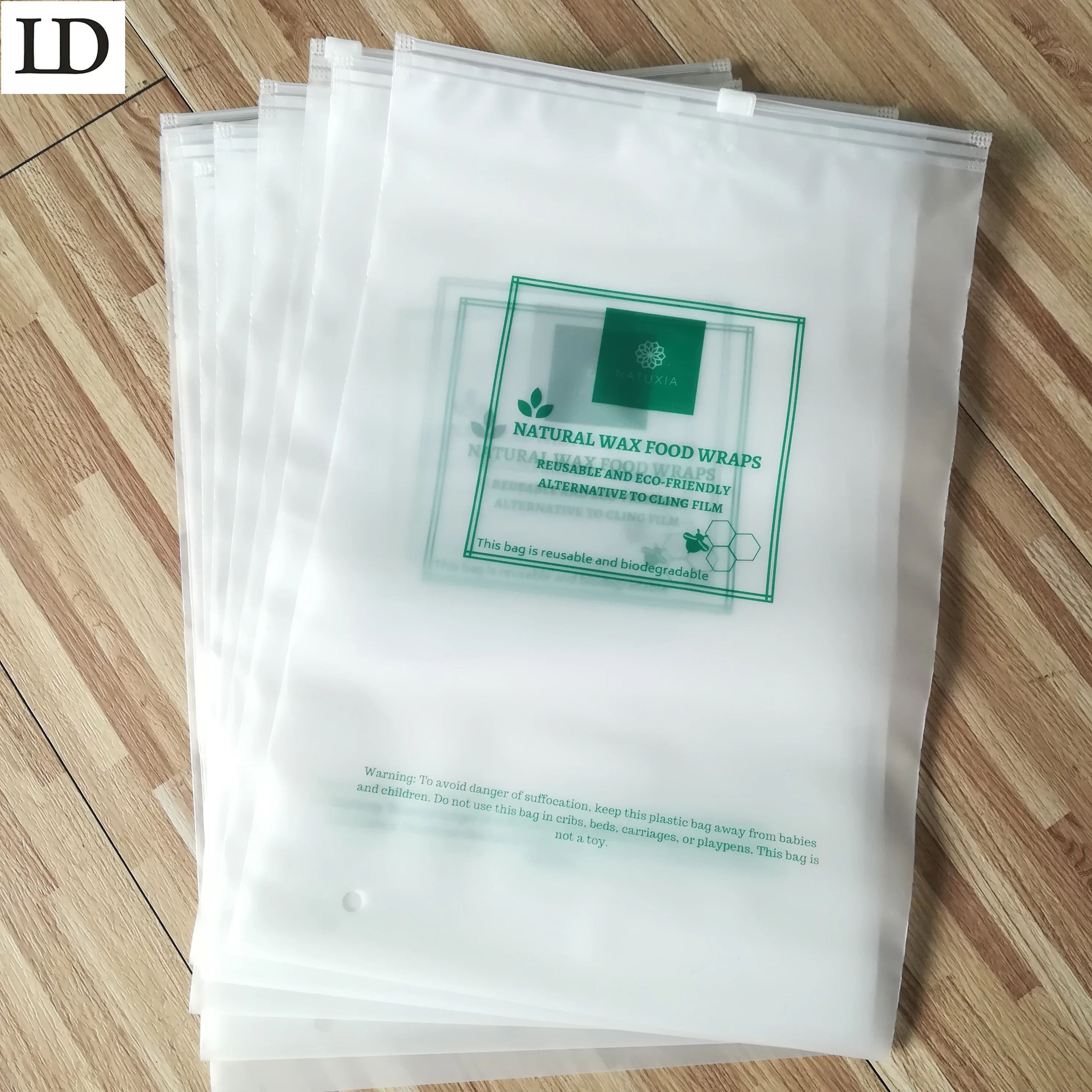 Benutzerdefinierte Logo mattierte bedruckte Druckverschlussbeutel für Kleidungspaket, PE-Kleidungsverpackungsbeutel, individuelle Kunststoff-Reißverschlusstaschen – Detail 8