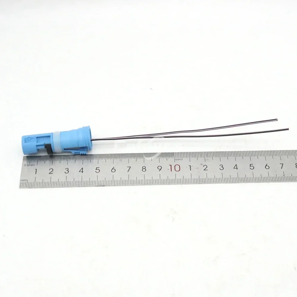 リンゴ BMW E30 Differential Speed Sensor Connector Pig Tail