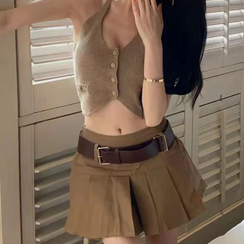 Saia Plissada de Cintura Média Feminina Minissatela Linha a Saia com Cinto Calção Interno Estilo Preppy Garota da Escola Slim Verão