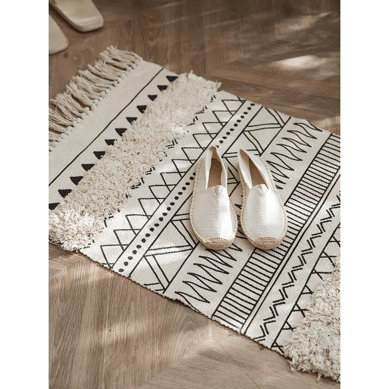 

Tassel Mat Nordic Moroccan Style Geometric Pattern Tassel Tufted Living Room Bedside Cushion Bedroom Rug Tapis Cuisine