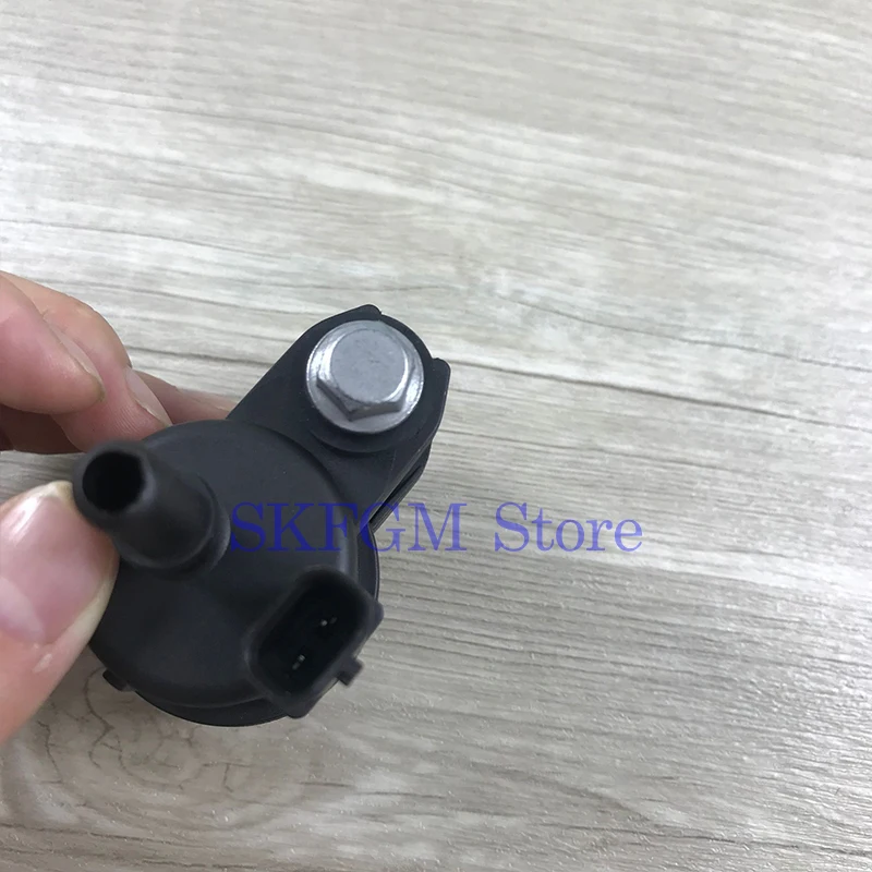 Original Vapor Canister Purge Control Valve Solenoid For Chevrolet Opel 96985666