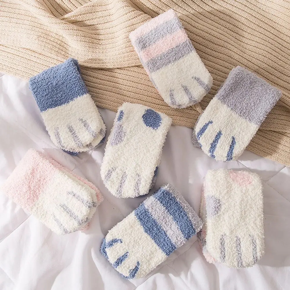 Autumn and winter Japanese coral fleece women's socks cartoon cat claw home cute mid-tube socks winter floor socks sleep socks