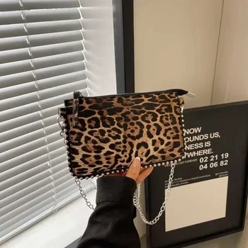 Nuove borse a tracolla leopardate per donna Borsa per cellulare con catena di moda Borsa a tracolla per vacanze da viaggio Sac A Main femminile 1