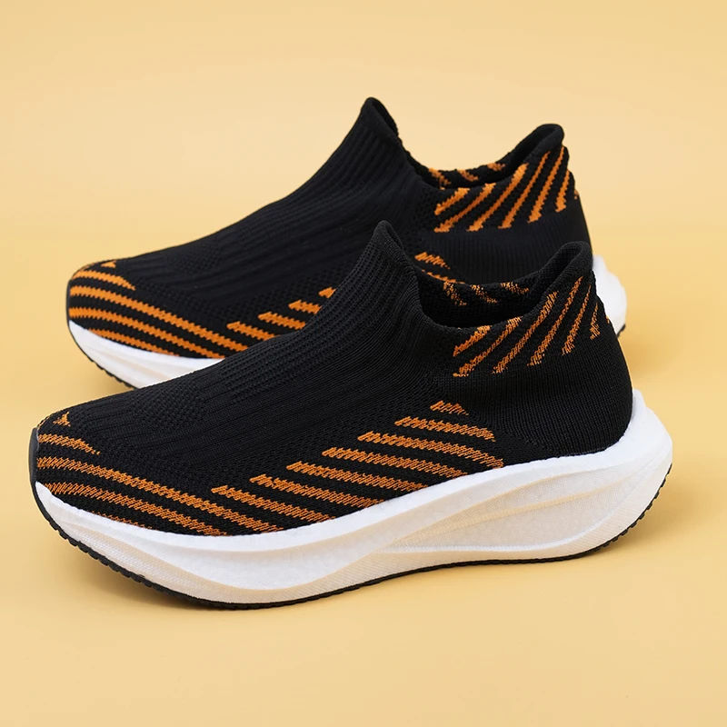 2026 Men Running Walking Knit Shoes Fashion Casual Sneakers Breathable Sport Athletic Gym Lightweight Men Sneakers Casual Shoes 1