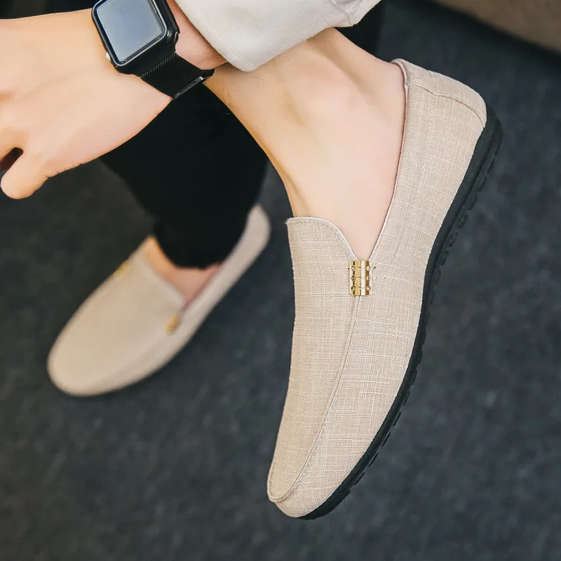 Spring Men's Flat Casual Shoes Male Breathable Comfortable Slip-On Canvas Shoes Fashion Soft Shoes Lazy Shoes Sneakers