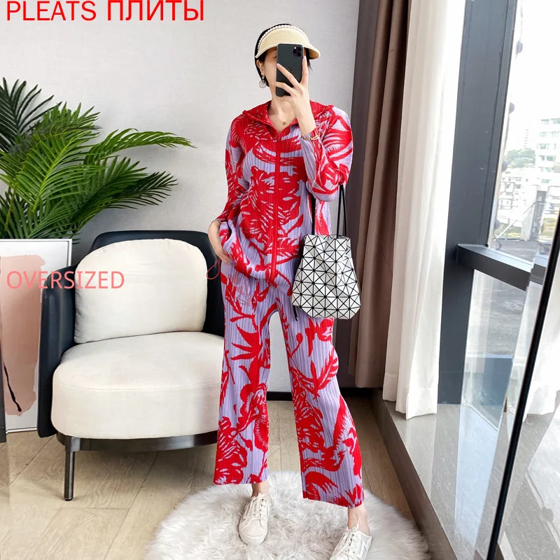 

Miyake Drape Suit for Women, Wide Leg Pants, Slimming Campaign Large Size Korea Edition, Fashion, 2-Piece Set, Spring and Autumn