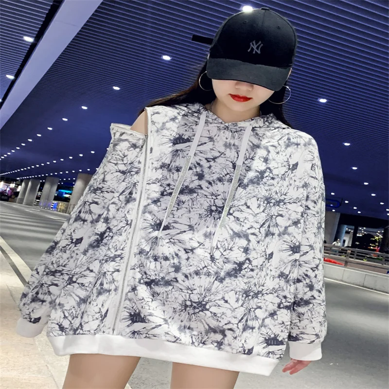 

Sandro Rivers Hooded Tie Dyed Sweater Women's Medium Long Fall 2022 New Loose Zip Off Shoulder Top