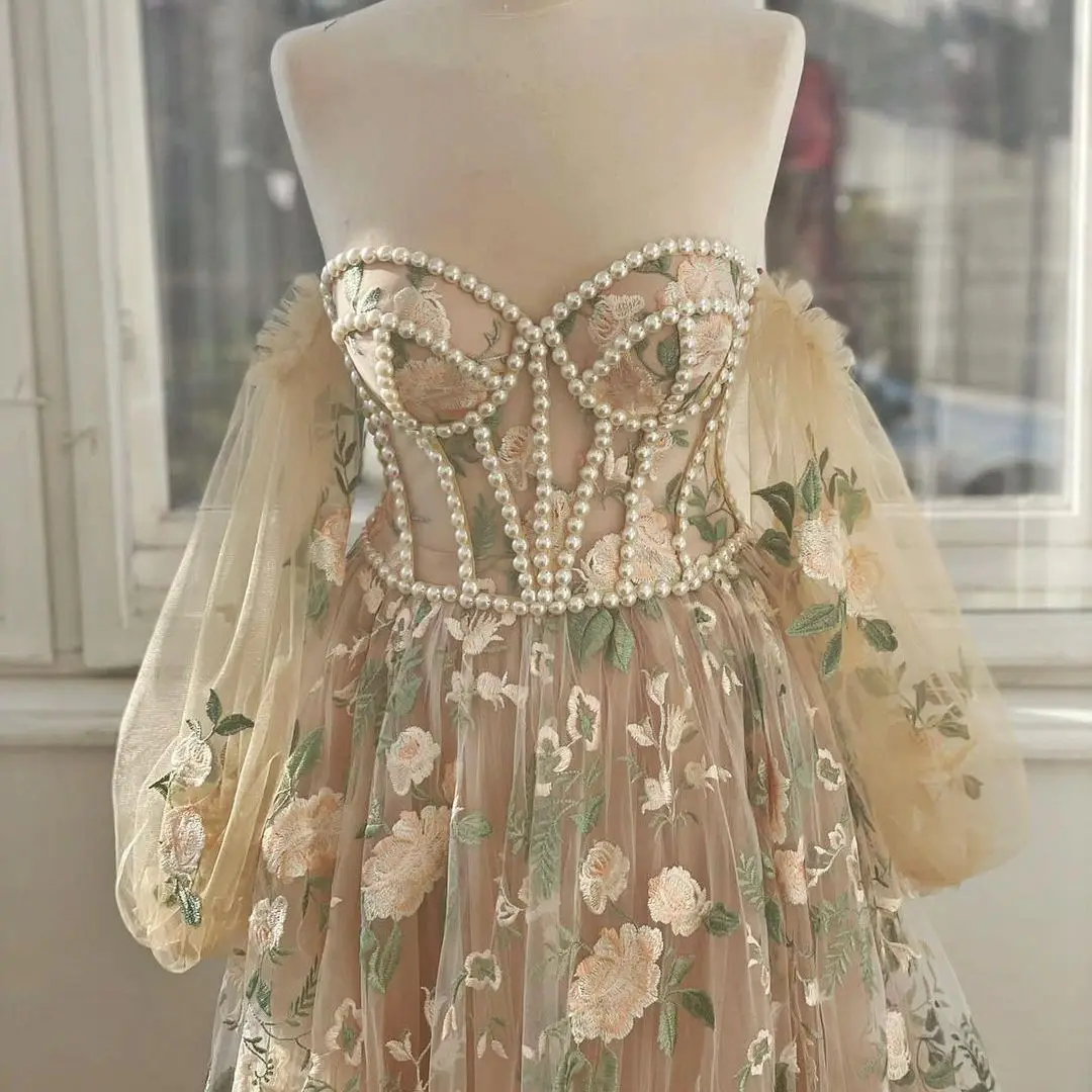 

FATAPAESE Flower Embroidery Pastel Fairy Wedding Dress Vintage Pearl Beading Corset Fastening and Lace Up Lantern Sleeve Tulle