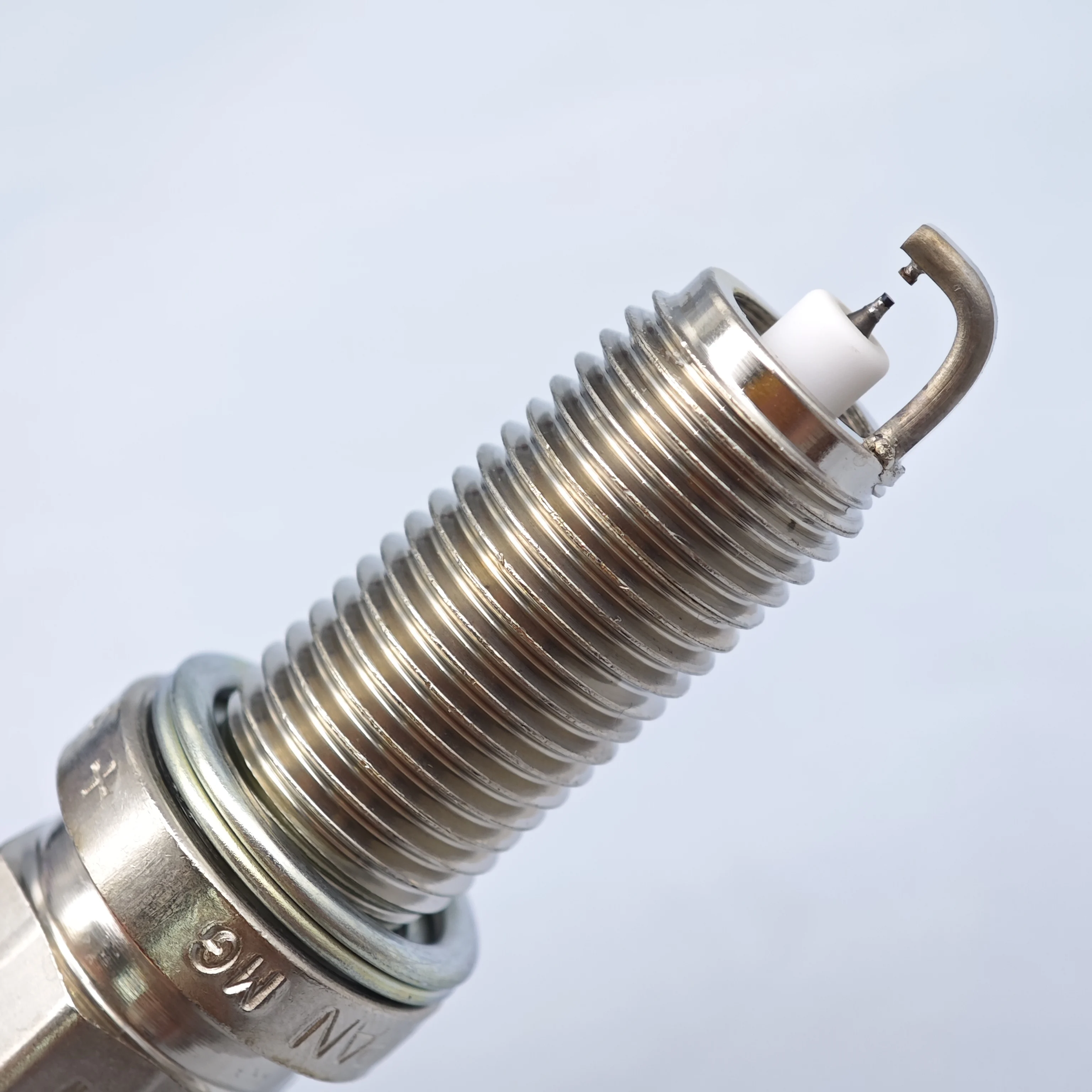 2pcs Original DENSO Spark Plug FC16HR-CY9 3517 Suitable For