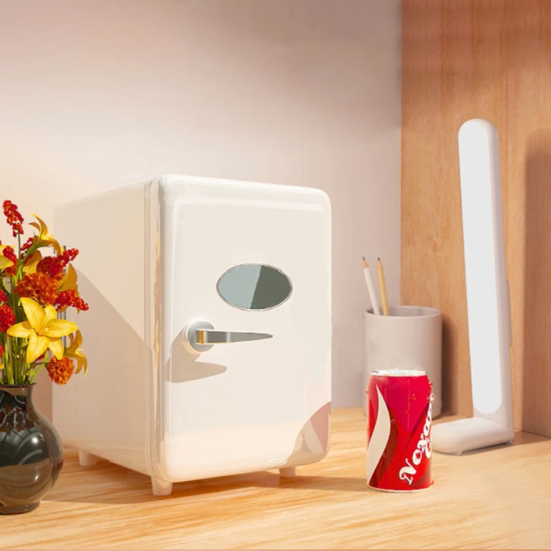 MultifunctionalMiniRefrigeratorColdAndHotIntegratedDesign