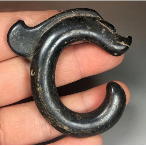 Hongshan culture jade old jade collection iron meteorite C dragon hook pendant old objects