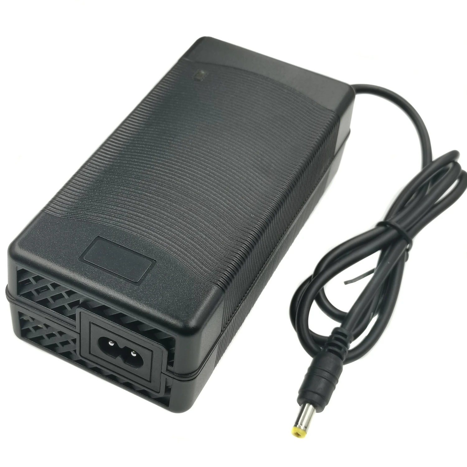 12.6V 10A 18650 Lithium Battery Charger for 3S 10.8V 11.1V 12V li-ion Battery Fast charging Charger High quality