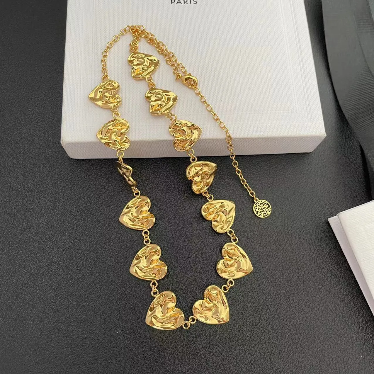 Women Vintage Love Necklace Fashion Personalized Ladies Girls Jewelry Necklaces Party Pendant Accessories Girls