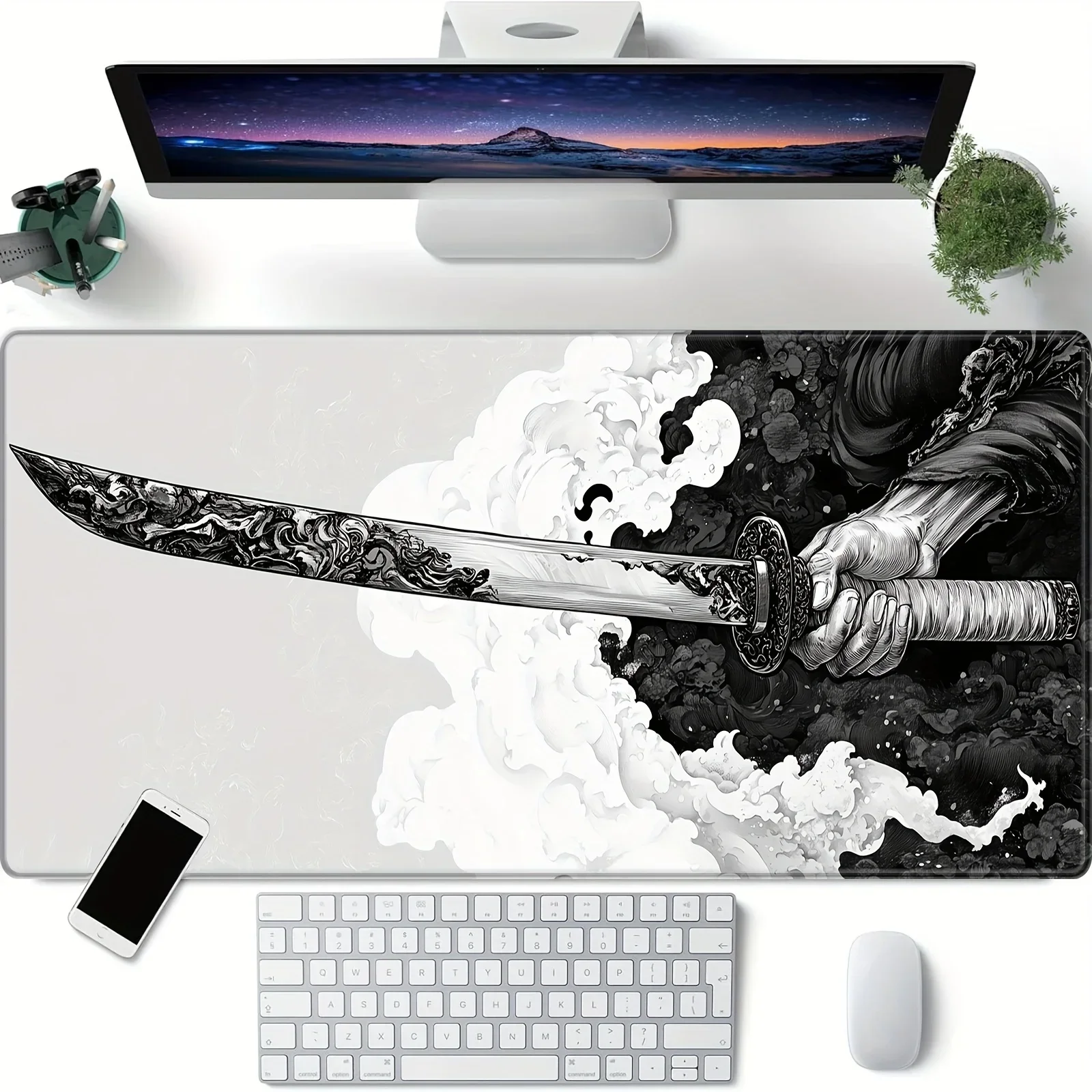 Japanese Katana Design XXL Gaming Mouse Pad - Large Anti-Slip Rubber Desk Mat