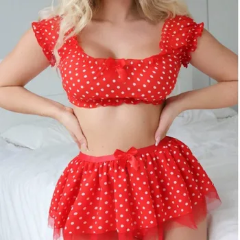 red-no-stockings