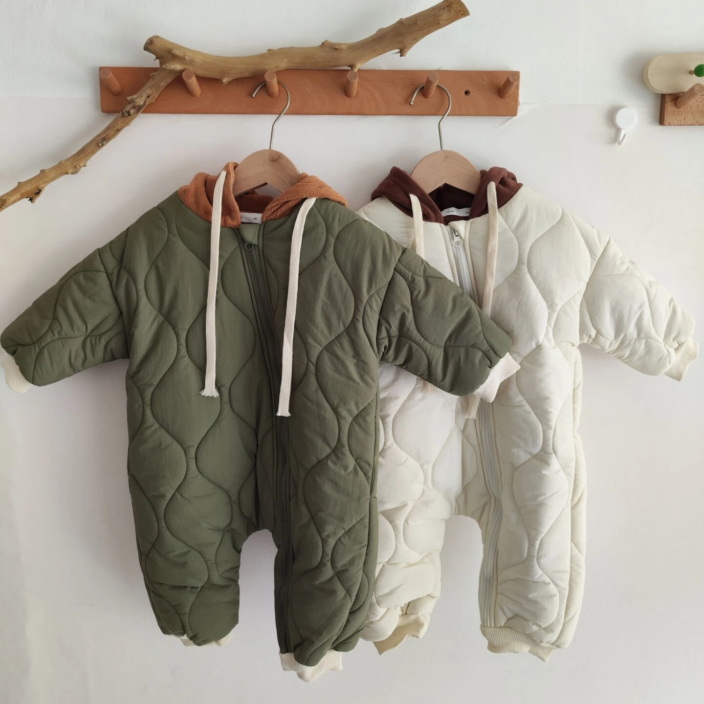 

Toddler Baby Down Cotton Solid Rompers Newborn Baby Boy Girl Hooded Clothes Snow Suit Winter Jumpsuit Thicken Warm Outwear 0-24m