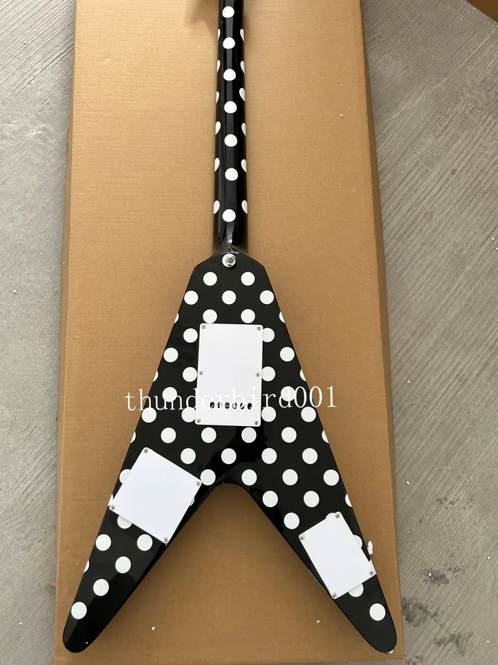 ノーブランド ランディーローズ フライングV ギター 黒/白 ポルカ