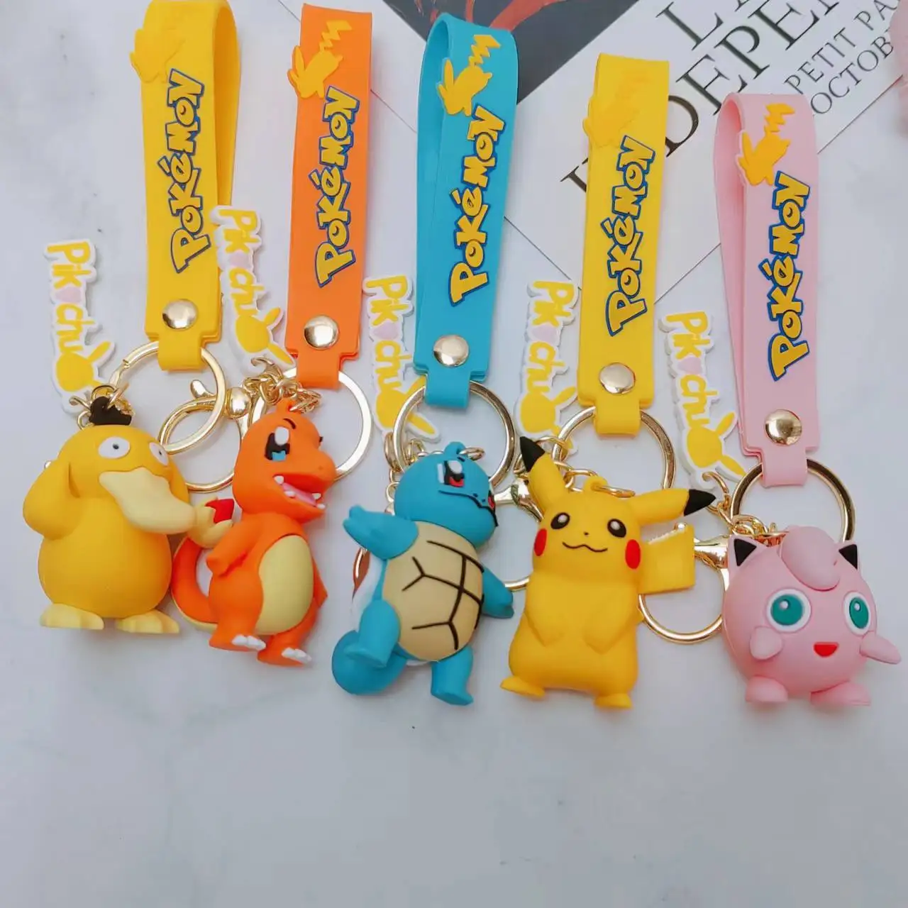 Porte-clés figurine Pokemon, porte-clés Pikachu Raichu, porte-clés SLaura  Psyresines, pendentif sac à dos