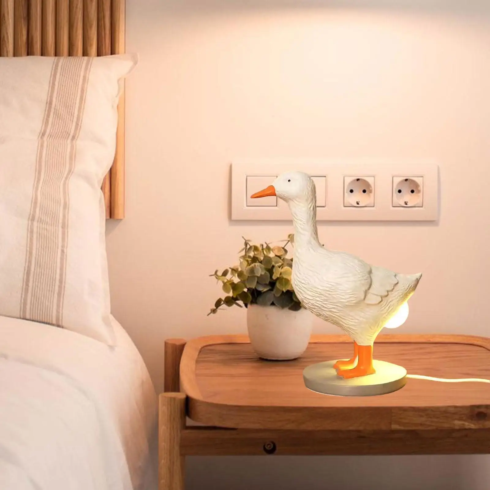 Cute Duck Egg Lamp Art Figurine Decorative Lamp Duck Night Light Table Light for Home Hotel Housewarming Restaurant Birthday