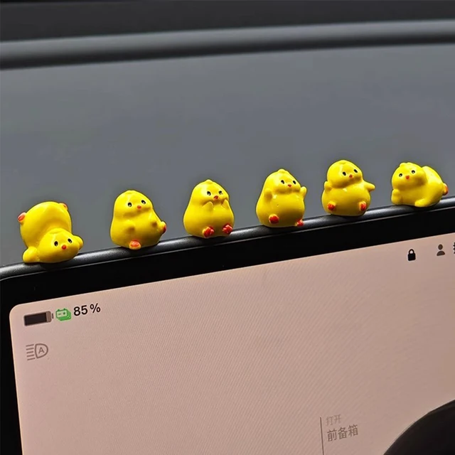 Mini Yellow Chick Car Decoration Gift Resin Ornaments for Auto Interior Dashboard Button Home Bedroom Office Living Room Store 1