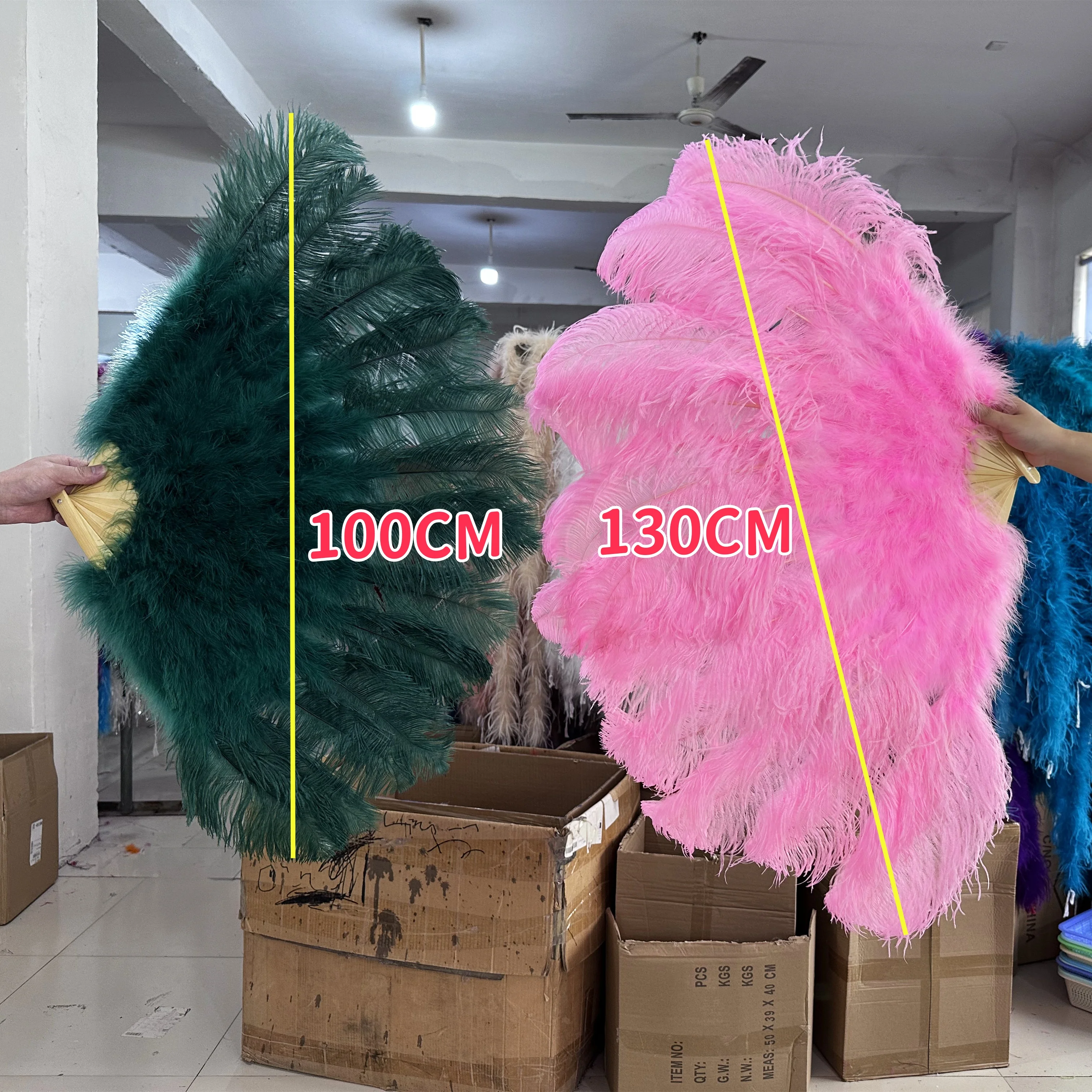 130CM Natural Ostrich Feather Fan 13Bone Handheld Dance Fan for Wedding Carnival Party Belly Dance Performance Photography Props