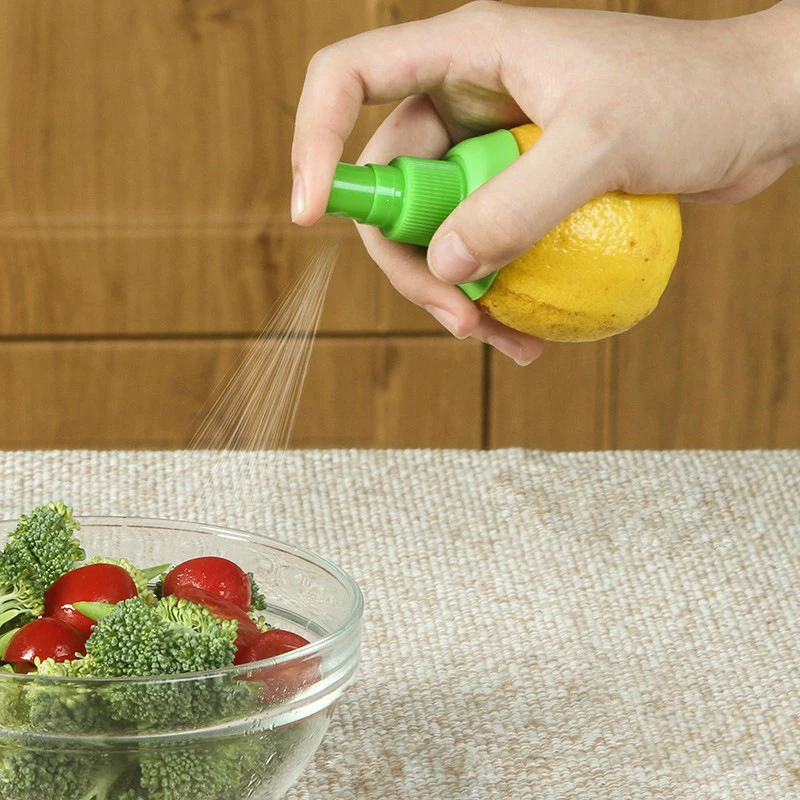 Fruit Juicer Lemon Squeezer Manual Orange Juice Squeeze Juicer Lemon Spray Mist Orange Fruit Squeezer Sprayer for Salad Fresh Flavor Kitchen Cooking Tools
