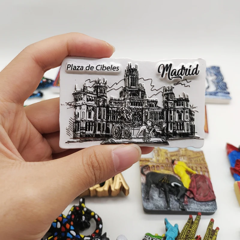 Magnete Frigorifero 3D Madrid - Piazza Cibeles: Souvenir In Resina Fatto A Mano, Regalo Viaggio Per Collezionisti - 3
