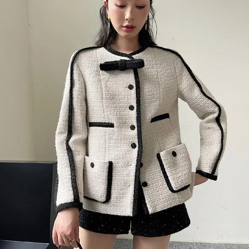 

High Quality Coarse Tweed Black White Contrasting Single Breasted Blazer Bow Knot Sweet Fashion Slim Women Coat Jacket 2023 Fall