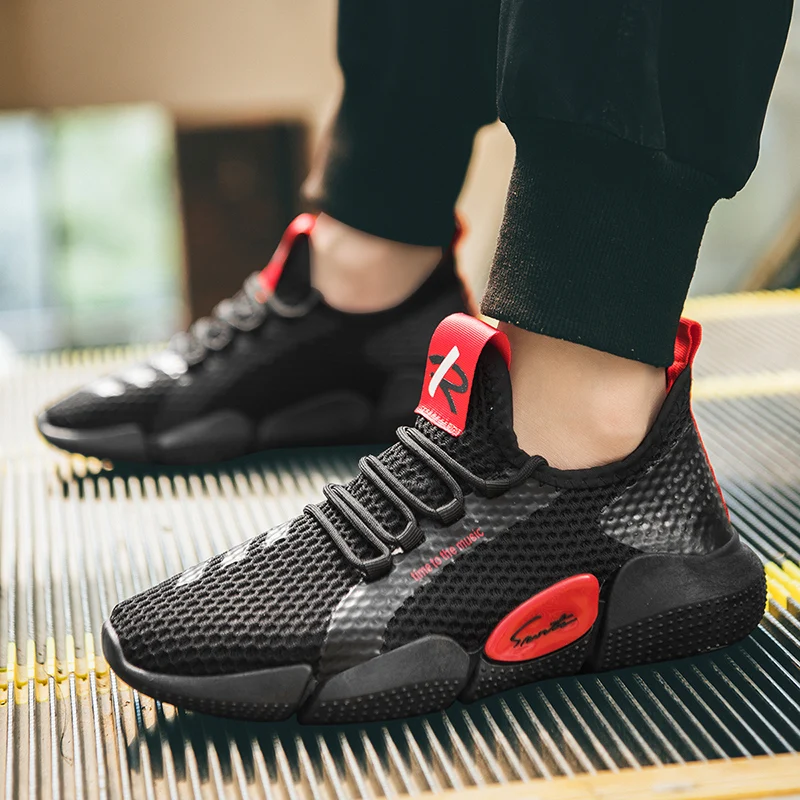 Men's sneakers casual lightweight Breathable mesh sports shoes summer new male's outdoor soft sole comfort fashion running shoes
