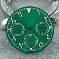 D Green