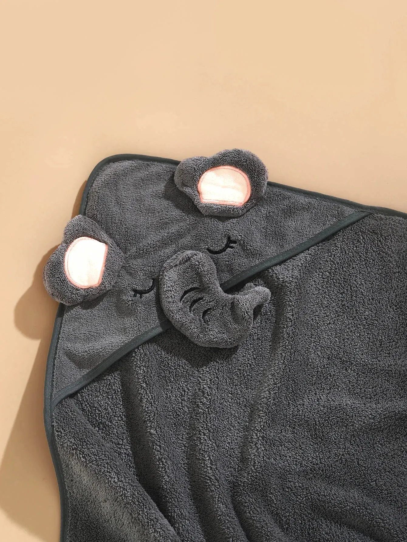 Coral Velvet Bathrobe 1 Pack Animal Baby Quick Absorbent Soft Cap Warm Many Scenes
