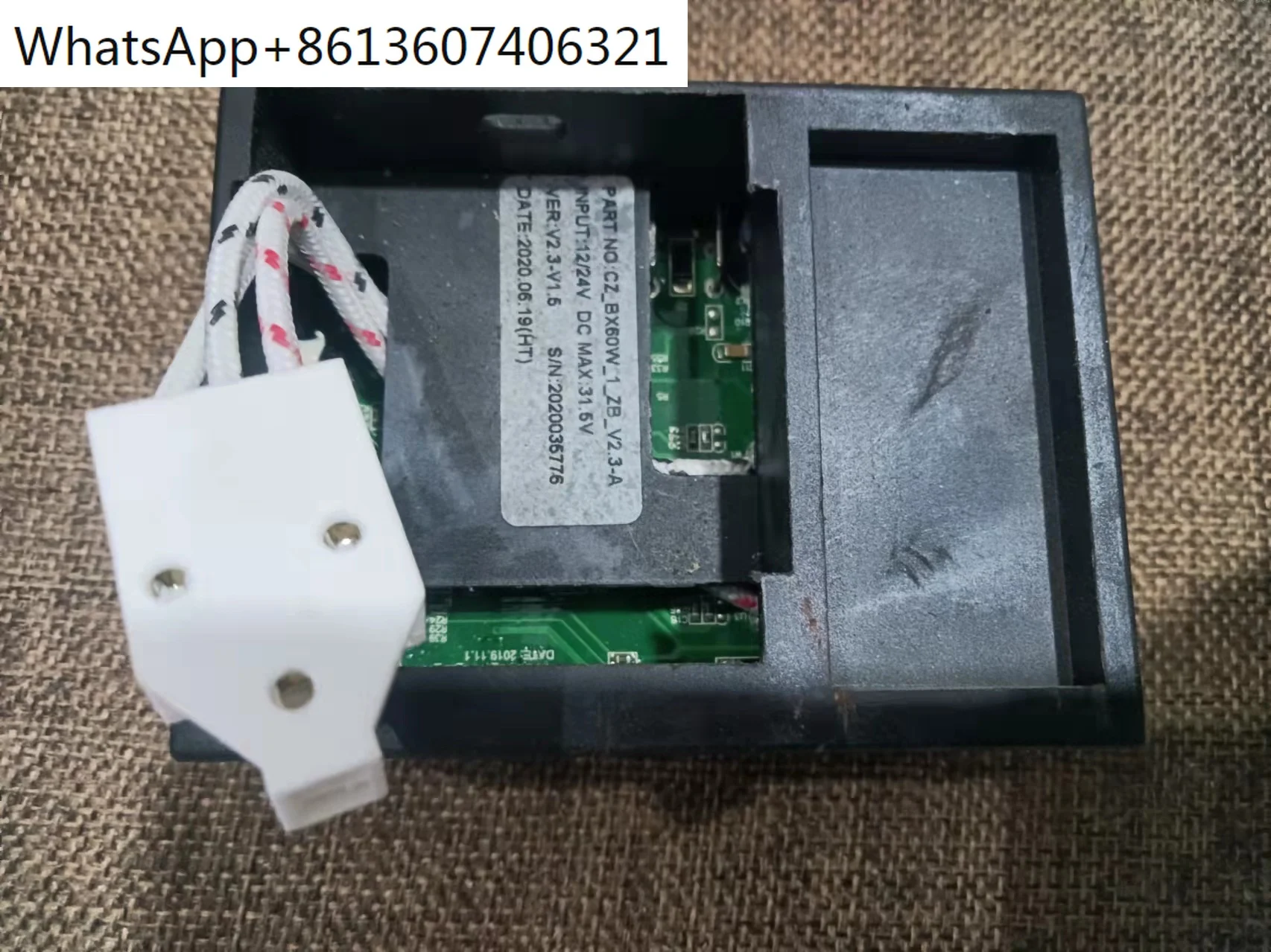 

CZ-BX60W-1 DC 12/24V Vehicle mounted Refrigerator Variable Frequency Compressor ZH25G Driver