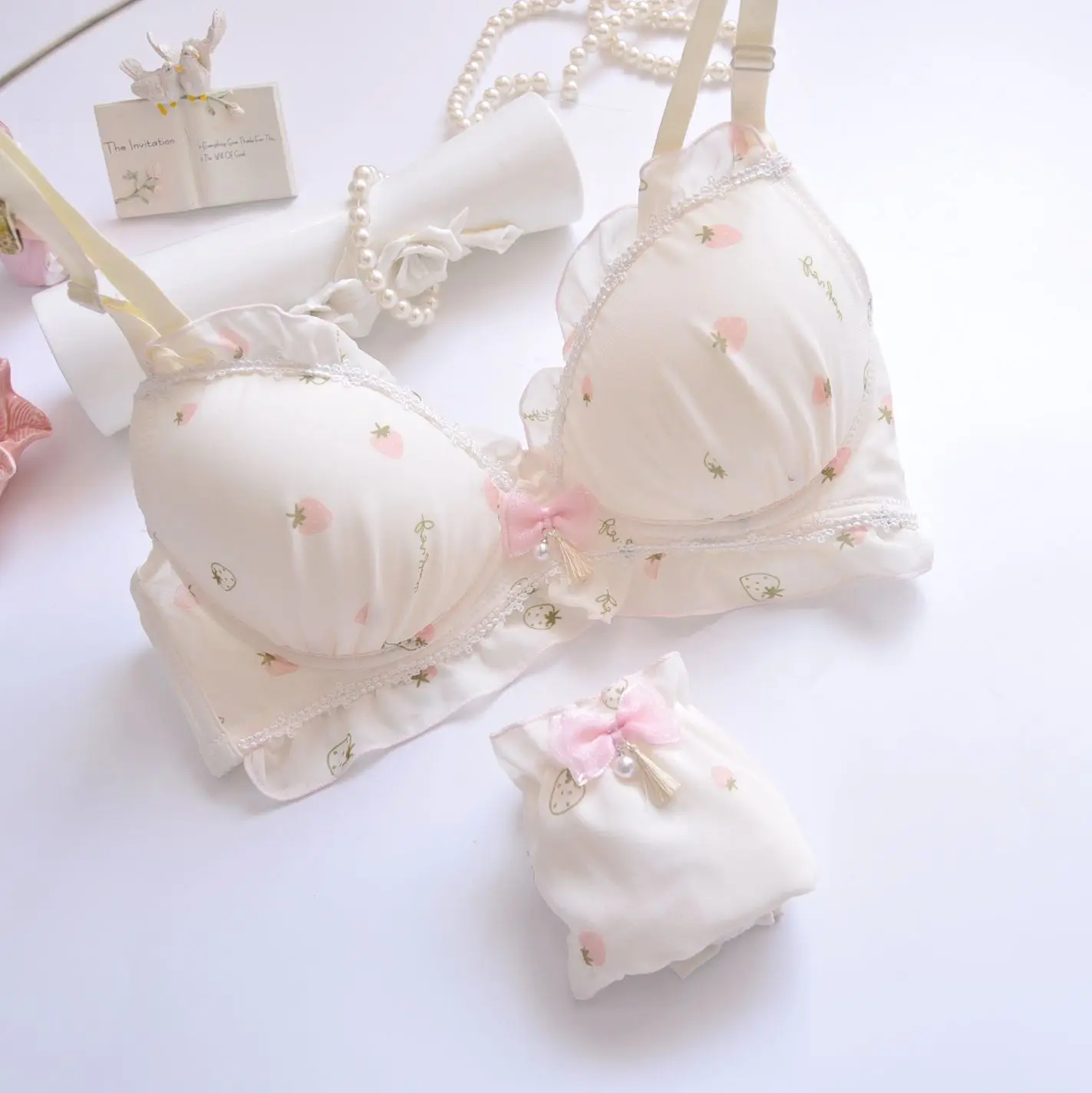 Japanese Girly Underwear Set Sweet Lingerie Water-Soluble Embroidery Ruffles Women Bra Briefs Suit Thin Cup Wire Free Gather Bra white underwear set