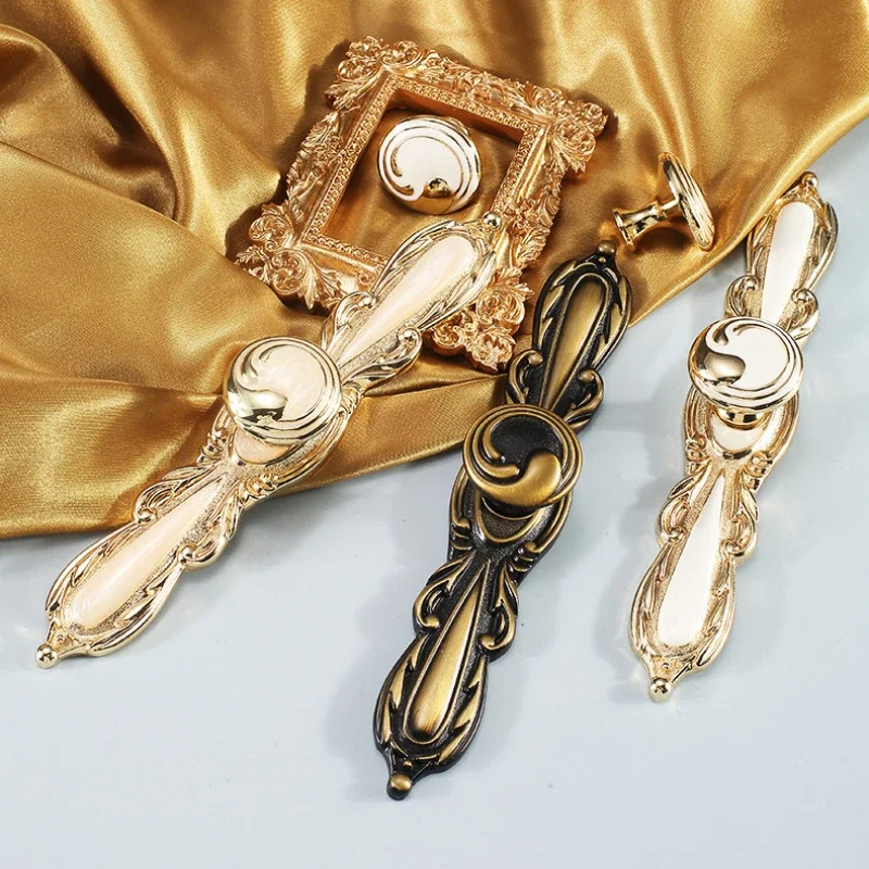 Slide image e8e473bbd5ad43498fd697dfa7d9d72d