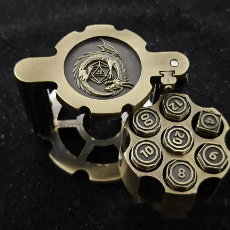 Metal revolver bullet dice set dice Cthulhu board game zinc alloy entertainment reunion drinking table games game dice,dice set