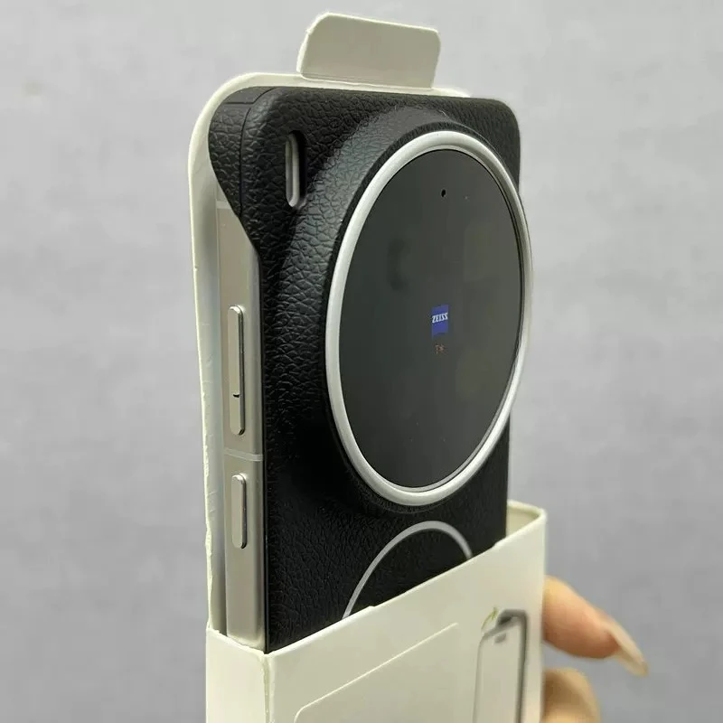 High-Quality PU Leather Magnetic Anti-Fall Case - New Fashion Cover