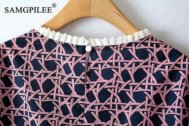 프리츠 로얄 기하학적 드레스: 세련되고 가문적인 여름 스타일